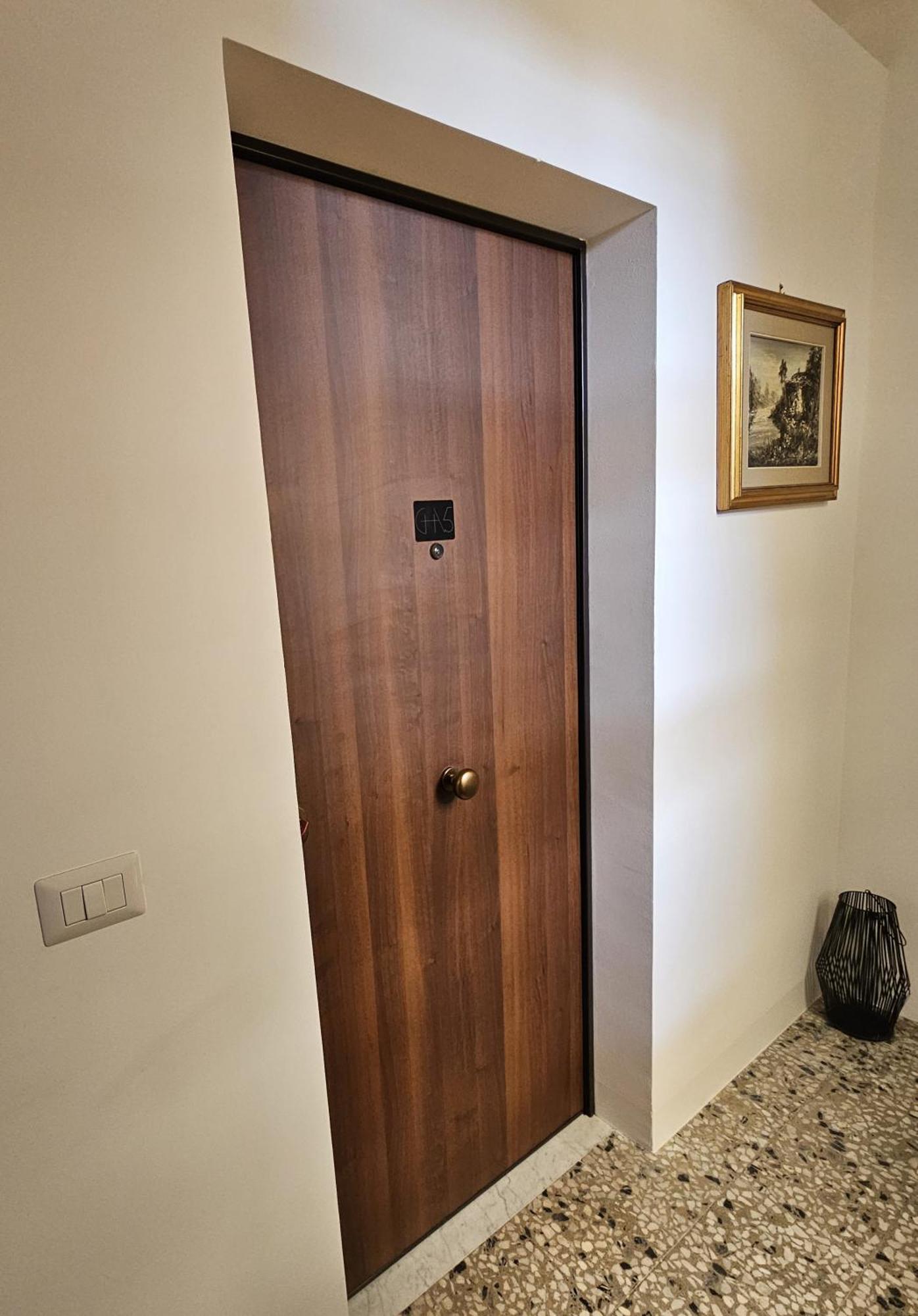 Grey House Apartments Catania Exterior photo