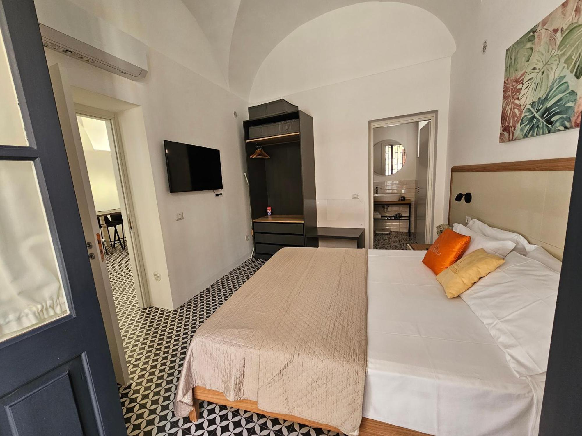Grey House Apartments Catania Exterior photo