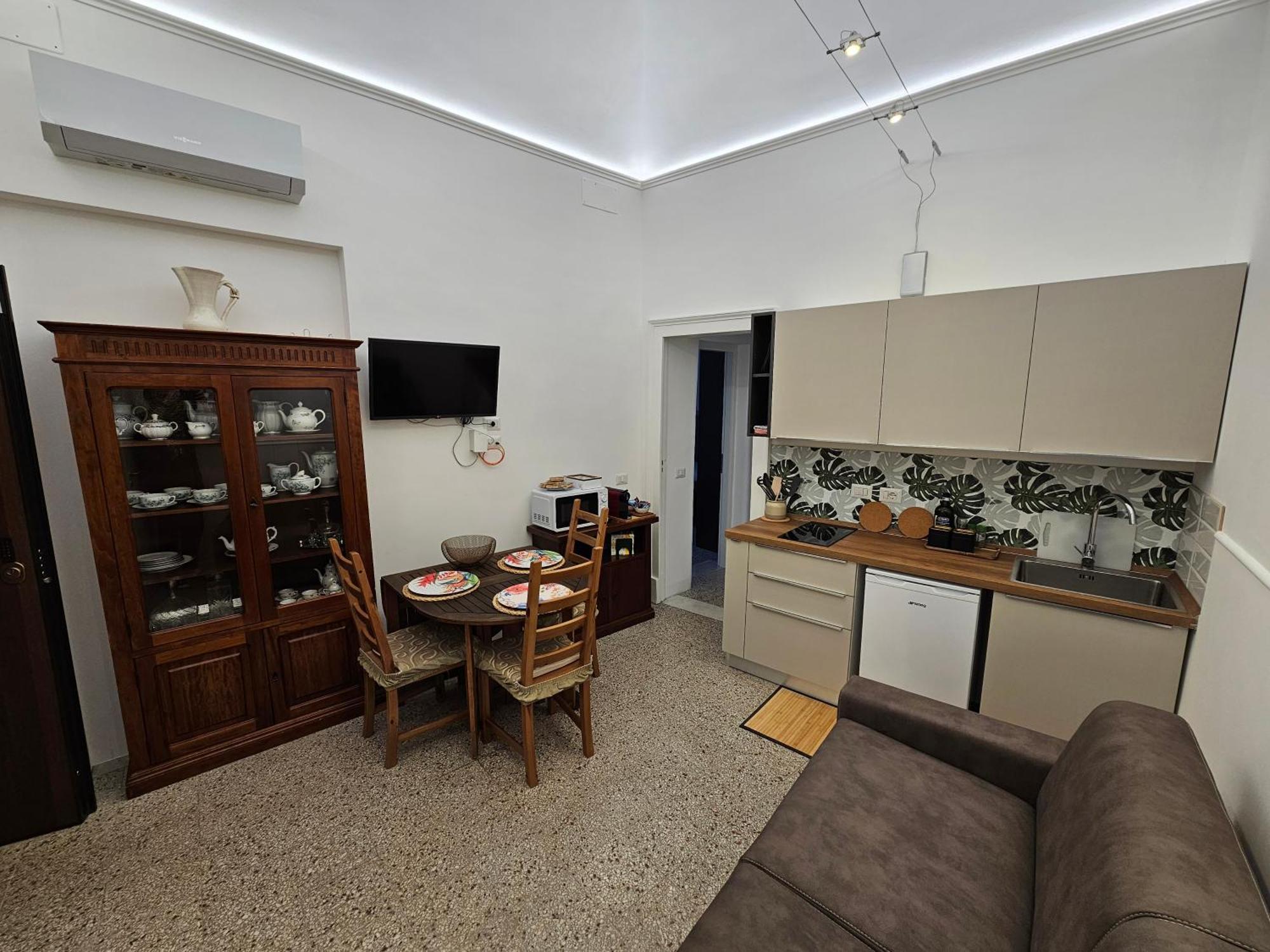 Grey House Apartments Catania Exterior photo