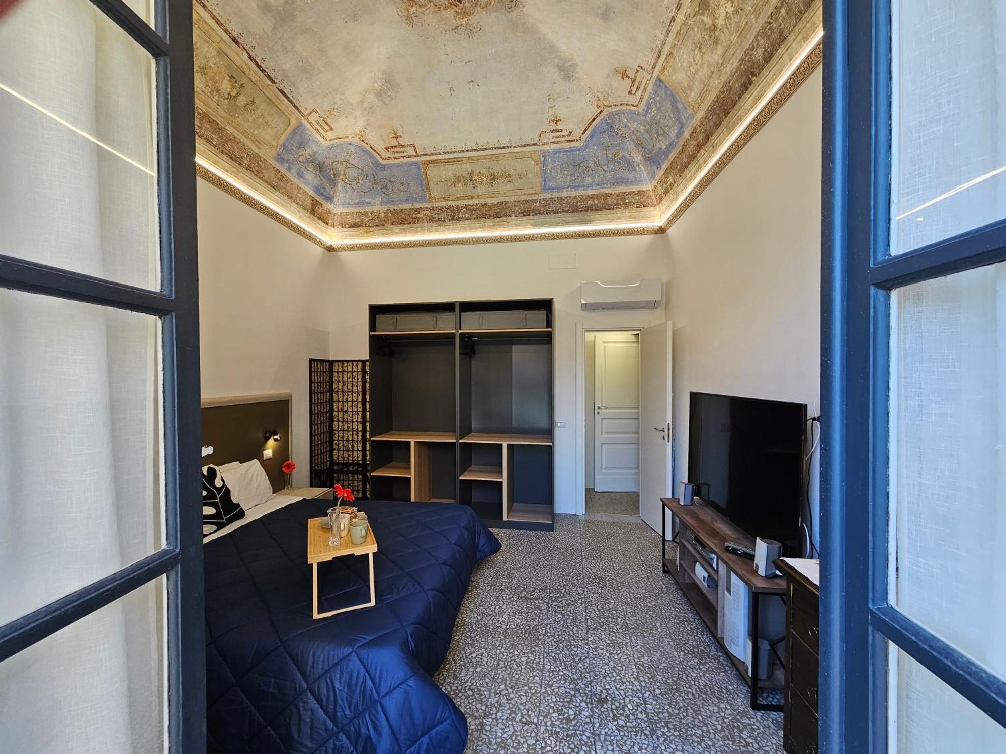 Grey House Apartments Catania Exterior photo